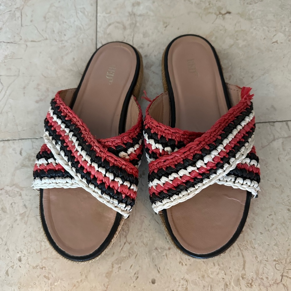 Red Valentino Raffia Slides - Picture 3 of 5
